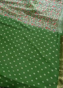 S16 Beautiful Printed Saree With Blouse