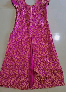 Elegant Kurta with skirt set of 2