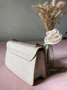 Mango Sling Bag