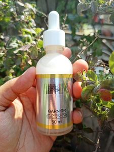 Garnier 30X Vitamin C Booster Serum