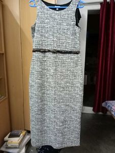 Chic Grey Tweed Dress