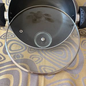 Bajaj Kadhai With Glass Lid