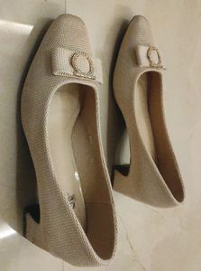 Kins Brand Offwhite Block Heels