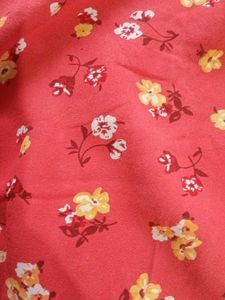It&#39;s a Floral Top