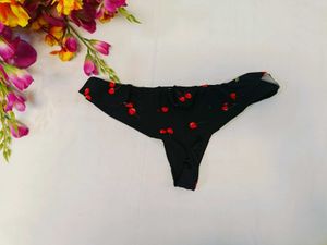 🇳🇿💫♥️ Cherry Print Ruffeld Bottom Wear