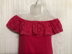 Piaza Itslia Pink Off Shoulder Top
