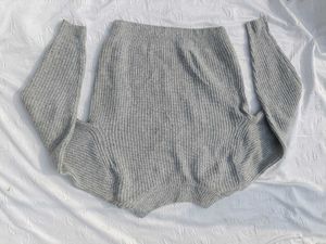 H&amp;m v-neck knit sweater