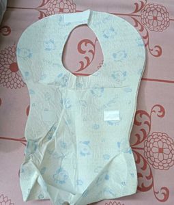 SALE!5 Pc Disposable Bib And Bottle Cover