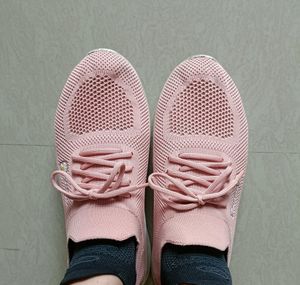 Used Gym Shoes
