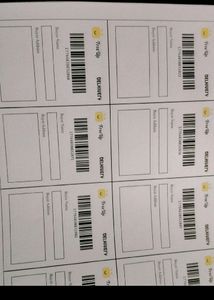 32 Sticky Shipping Labels (Coloured)