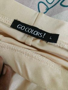 Comfortable Beige Leggings