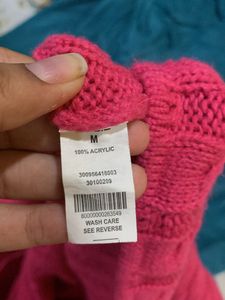 Zudio Cropped Sweater - M Size