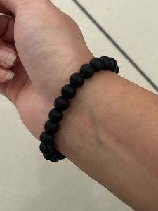 Black beaded bracelet