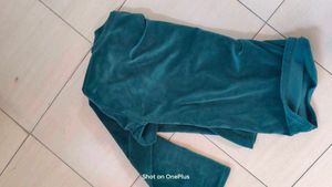 Velvet Cordset Good 😊 One