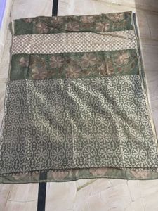 Elegant Floral Embroidery Saree