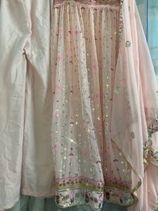 Sleeveless Nyra Cut With Trouser Dupptta