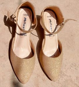 Gold Heels💛 Sale💫
