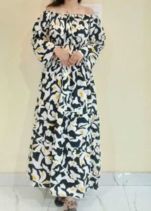 Off Shoulder Smokey Freesize Dress