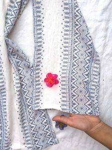 Corset Back Patterned Kurti 🦢