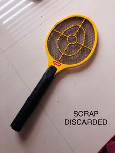 DISCARDED  - wires , keyboard , mosquito bat