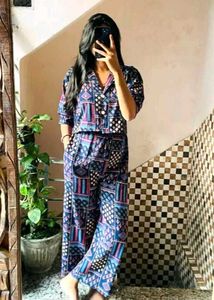 Women  Trendy Co-ord Set 💙