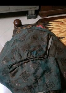 Green &amp; Maroon Patterned Fabric