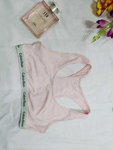 🇳🇿💫💗 Calvin Klein Pink Sports Bra