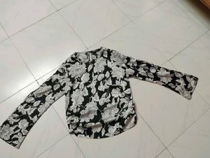 Dubai Top