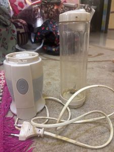 Electric Shake n Take Blender