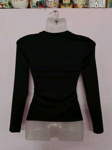 H&amp;M Women&#39;s Tshirt(Black)