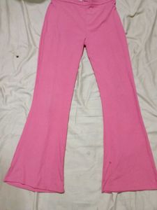 COMBO OF BEAUTIFUL TOP AND Strech Mid Fit Trouser