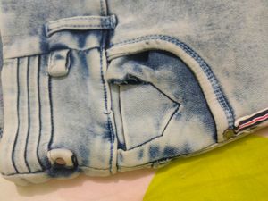 Blue Three Buttoned Jeans