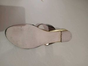 Black Sandals For Ladies