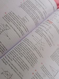 Arihant CBSE Chapterwise Class 12 ( PHYSICS)