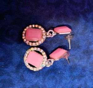 EARING FOR WOMEN