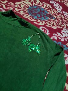 Beautiful Green Turtle Neck Sweater