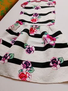 Floral White Dress 💮🌸