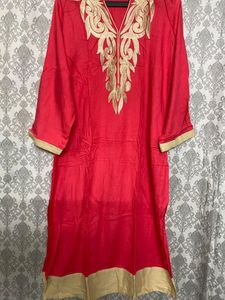 Anya Kurta