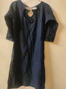 Black Kurti