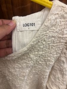 Cute texture Puffy white crop top