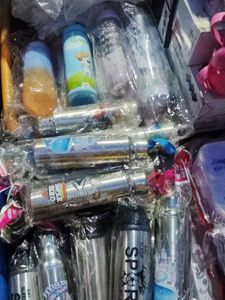 Assorted Drinkware &amp; Lunch Containers💗