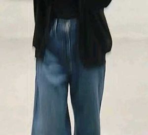 Stylish Denim Jeans &amp; Black Top