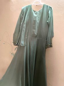 🫒🫒very elegant grapes colour festive gown