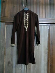 Designer Embroidered Kurta