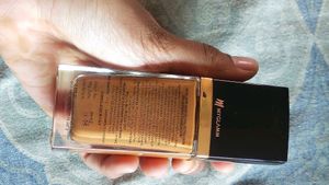 My Glamm Manish Malhotra Foundation