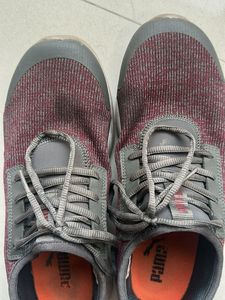 Puma Sneakers