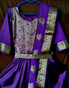 Traditional Banarasi Gown With Shall And Belt