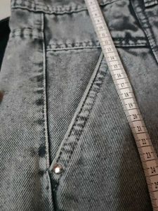 Women  Fade Relaxed Tapered Mom Jea