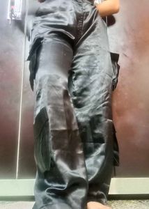 SALE🔥 BLACK SATIN CARGO 8 Pockets!