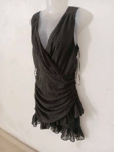 Black Sleeveless Dress